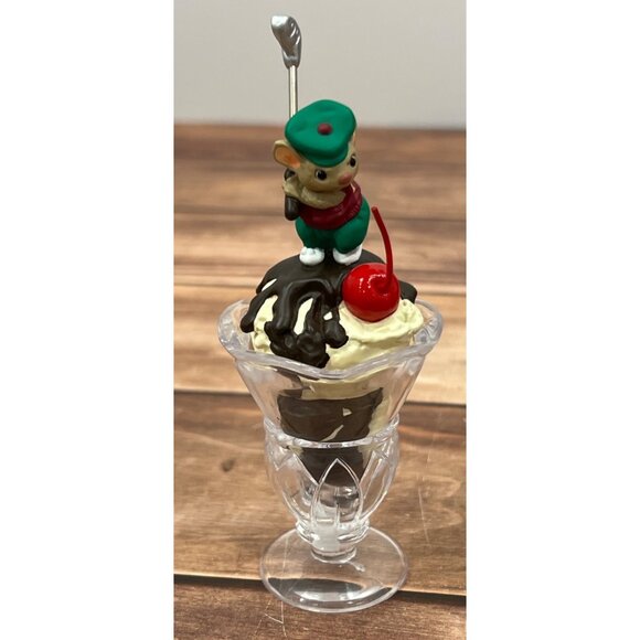 1999 HALLMARK ORNAMENT QX6617 ICE CREAM SUNDAE GOLFER MOUSE BY SUE TAGUE - Picture 8 of 10